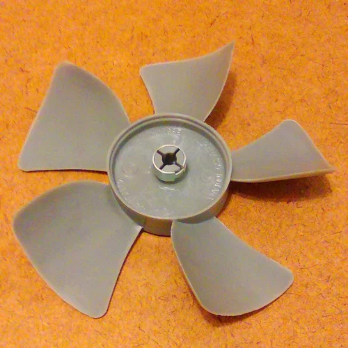 5 Inch Diameter Plastic Fan Blade/Propeller. 5/16 Inch Bore. Ccw Rotation.