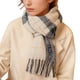 thumbnail image 2 of Bufanda cálida para mujer, tipo chal grande, ideal para el invierno. Bufanda gruesa de punto con estampado de cuadros blancos y azul oscuro. Manta cálida para el cuello con flecos, suave y ligera. Un, 2 of 4