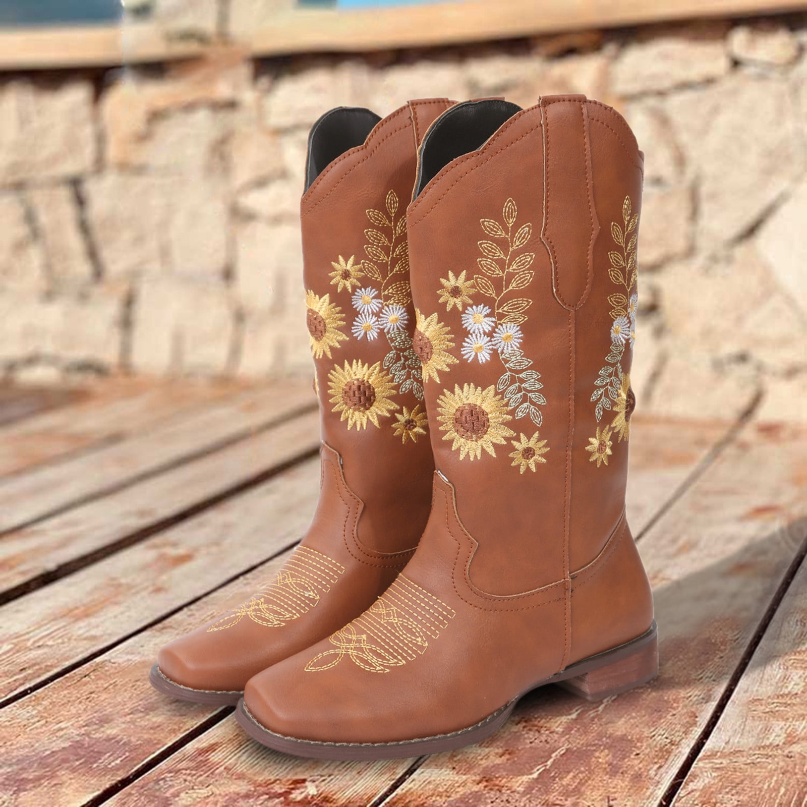 Aayomet Boots for womenWomens Hiking Boots Embroidered Western Sunflower Boots Boots Motorcycle Vintage Cowboy Cowboy Boots Women, Women's, Brown