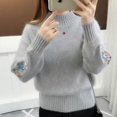 thumbnail image 2 of Suéteres de cuello alto medio con bordado para mujer, jerseys versátiles de color liso, camisetas casuales de manga larga, otoño e invierno, nueva moda, 2 of 5