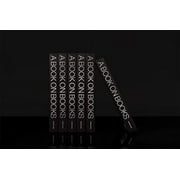 A Book on Books: New Aesthetics in Book Design, (Paperback)