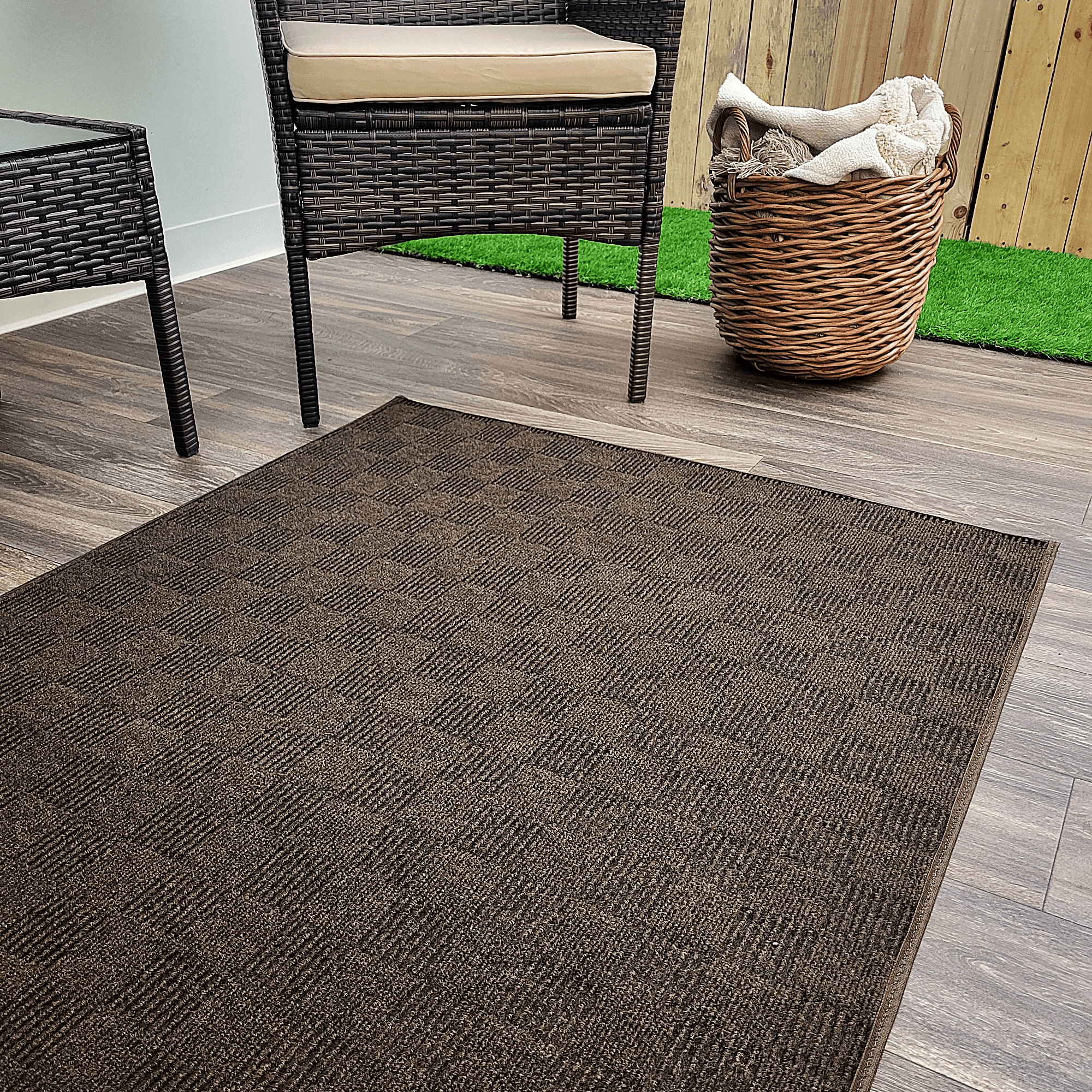 Koeckritz Rugs 3'x8' Mocha Patchwork Indoor/Outdoor Rug Soft, Durable & Easy to Clean