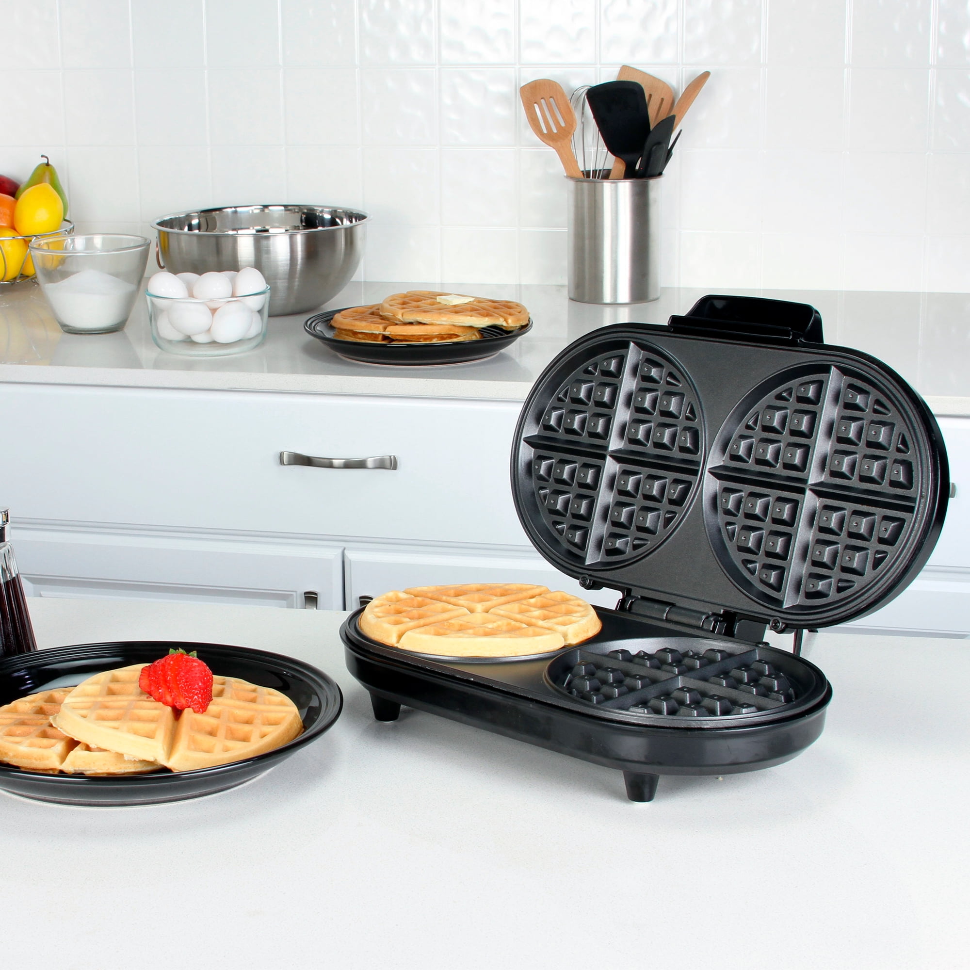 kalorik black and stainless steel double belgian waffle maker