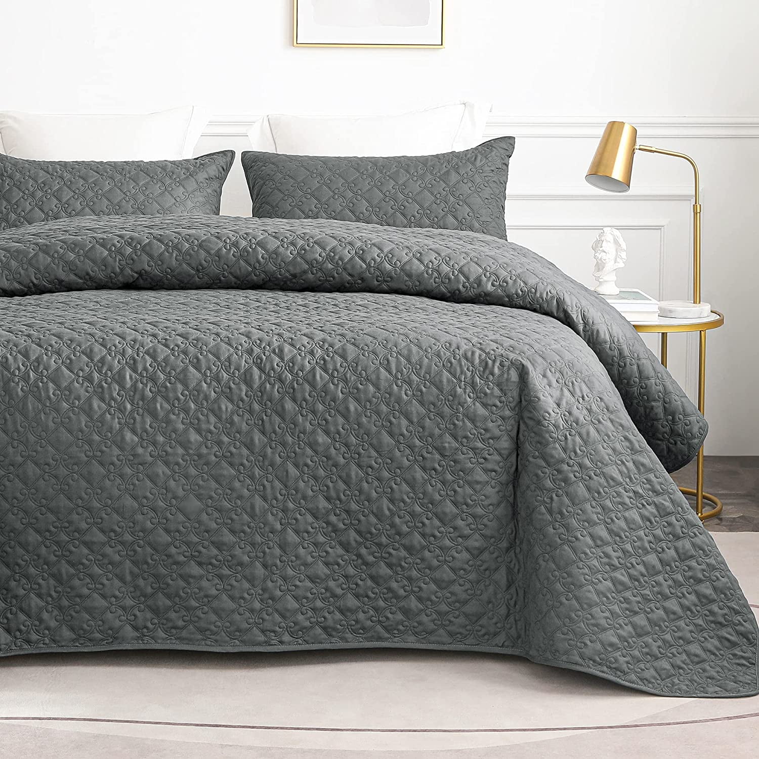 Whale Flotilla Quilt Set Queen Size, Soft Microfiber Lightweight Bedspread Coverlet Bed Cover (Diamond Pattern) for All Seasons, Dark Grey, 3 Pieces (Includes 1 Quilt, 2 Shams)