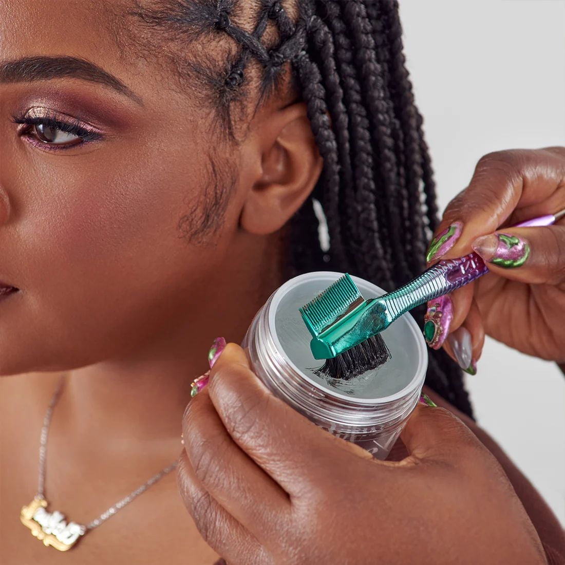 KISS : Gel contour tenue maximum pour cheveux texturés Colors & Care, sans parfumeurs - 3,38 oz