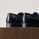 thumbnail image 4 of Mocasines de charol y terciopelo para hombre Bruno Marc Talla 8.5 Azul, 4 of 9
