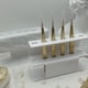 thumbnail image 4 of Soporte Para Pinzas Soporte Para Pinzas De Extensión De Pestañas Estante Acrílico Para Pinzas Estante De Almacenamiento Para Accesorios De Pinzas, 4 of 5