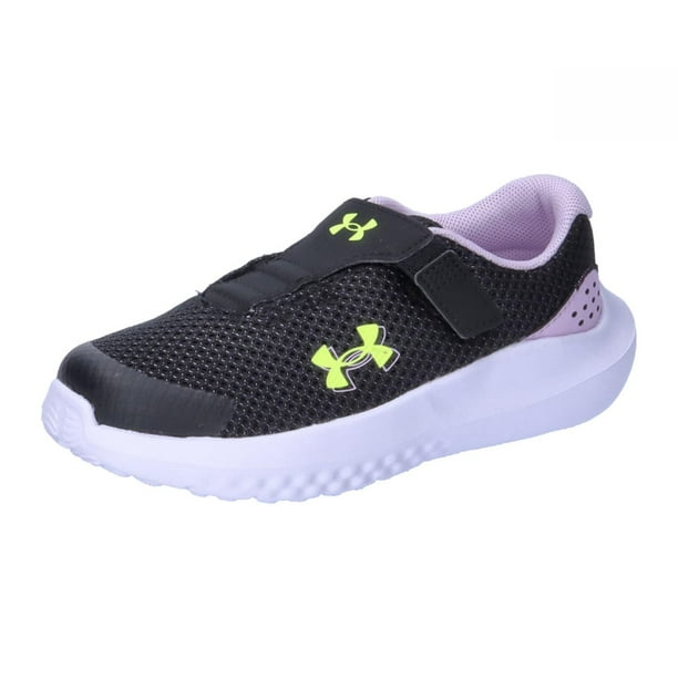 Zapatos Under Armour Infant Surge 4 para niñas, color negro/morado, modelo 5US