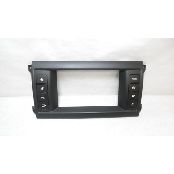 Pre-Owned 2017 Land Rover Discovery Radio Media Control Panel HY32-19F211-FA OEM (Good)