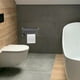 thumbnail image 4 of Portarrollos de papel higiénico de pared con estante para baño, 4 of 7