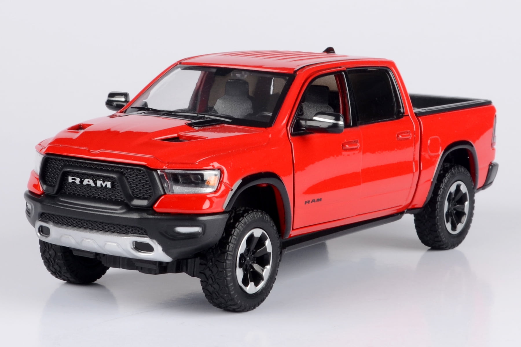 Motormax  American Legends Series 1:27 Die Cast Model of 2019 Ram Rebel Pick Up, Blue and Other Colors Available, Authentic Scale Collector Die Cast Model