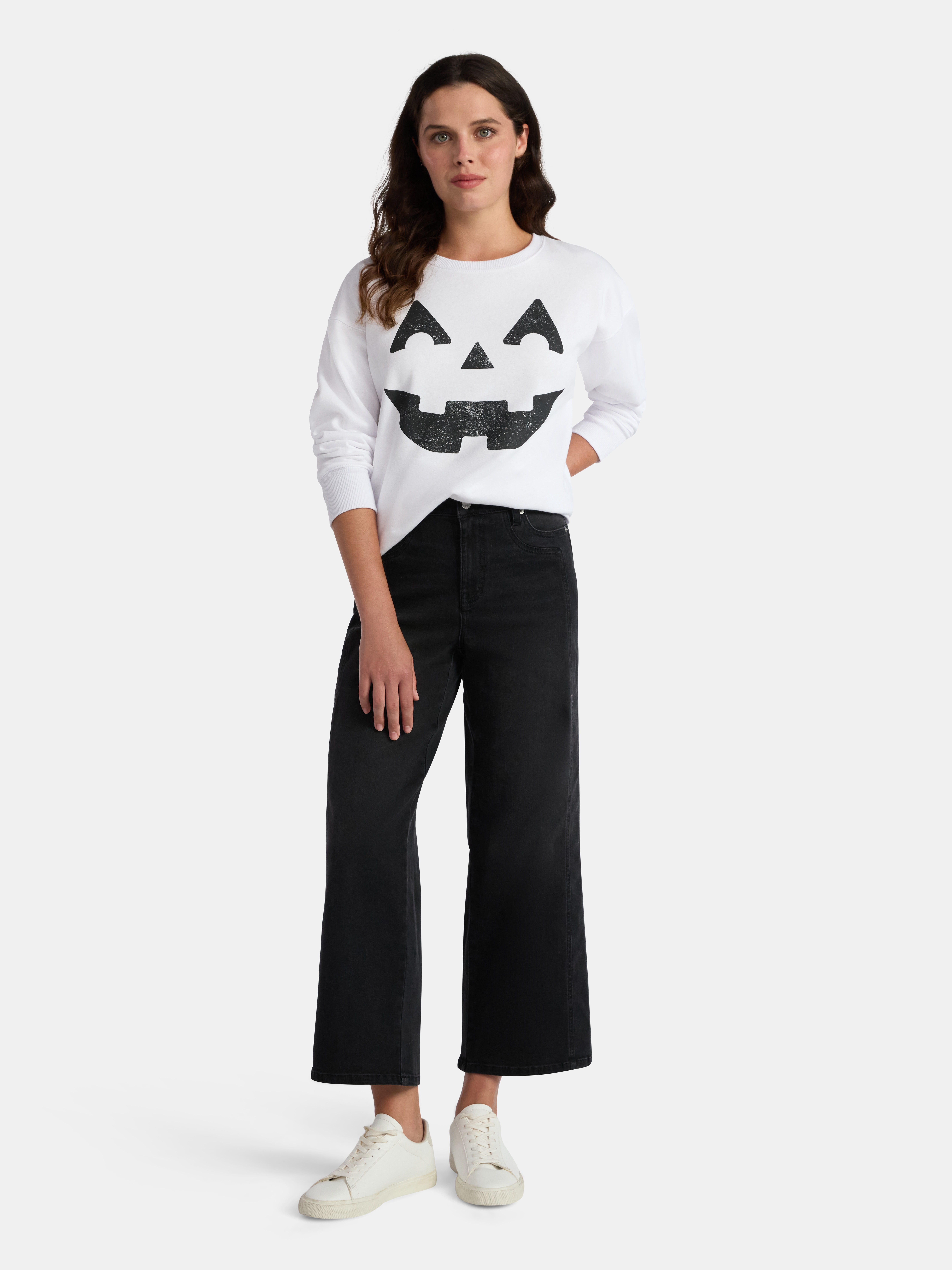 Women's Halloween Good Face Graphic Fleece Sweatshirt from Way to Celebrate, Sizes S-3XL