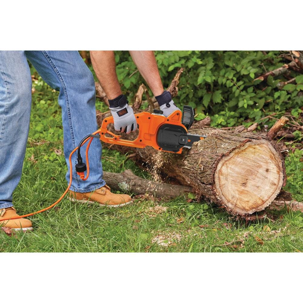 Black & Decker BECS600 8 Amp 14 in. Electric Corded Chainsaw