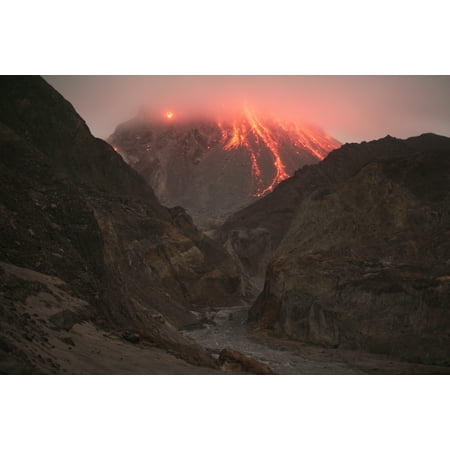 Cloud-capped lava dome of Soufriere Hills volcano Tar River Valley Montserrat Caribbean Canvas Art - Richard RoscoeStocktrek Images (35 x 23)