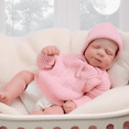 thumbnail image 4 of Muñecas Bebé Realistas Renacidas - Muñecas Bebé de 18 Pulgadas Durmiendo, Recién Nacidas Realistas de la Vida Real, Cuerpo de Tela Suave con Accesorios de Juguete de Alimentación para Niños de 3 +, 4 of 4