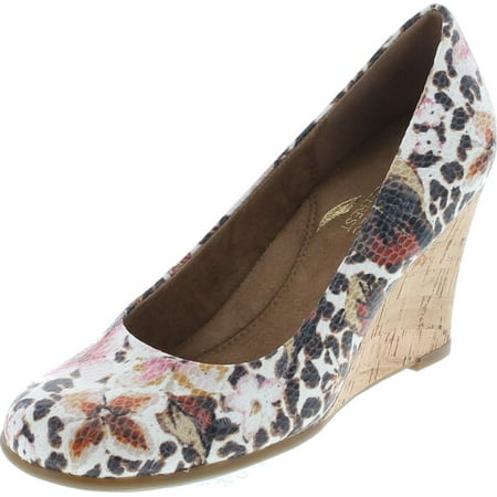 

Aerosoles Women s Plum Tree Wedge Sandal Brown Combo 10