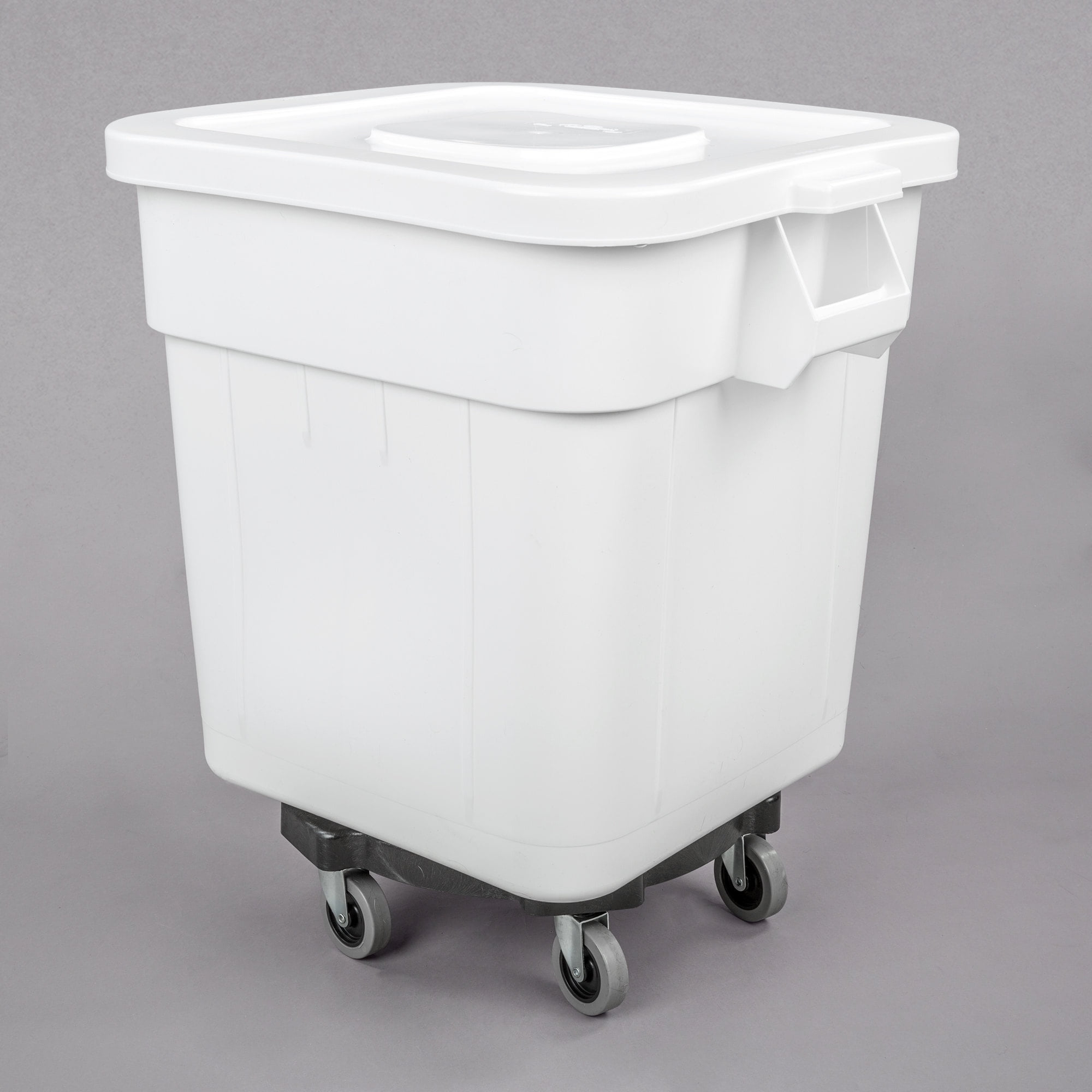 Baker S Mark 32 Gallon 510 Cup White Flat Top Mobile Ingredient Storage Bin With Snap On Lid Walmart Com Walmart Com