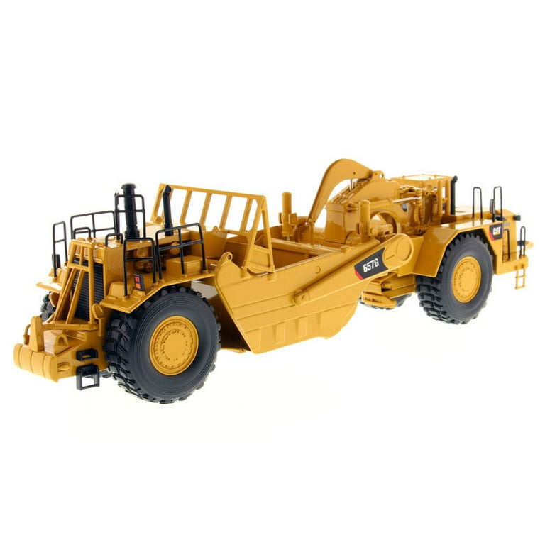 Caterpillar 657G Wheel Tractor Scraper High - 1/50 Scale