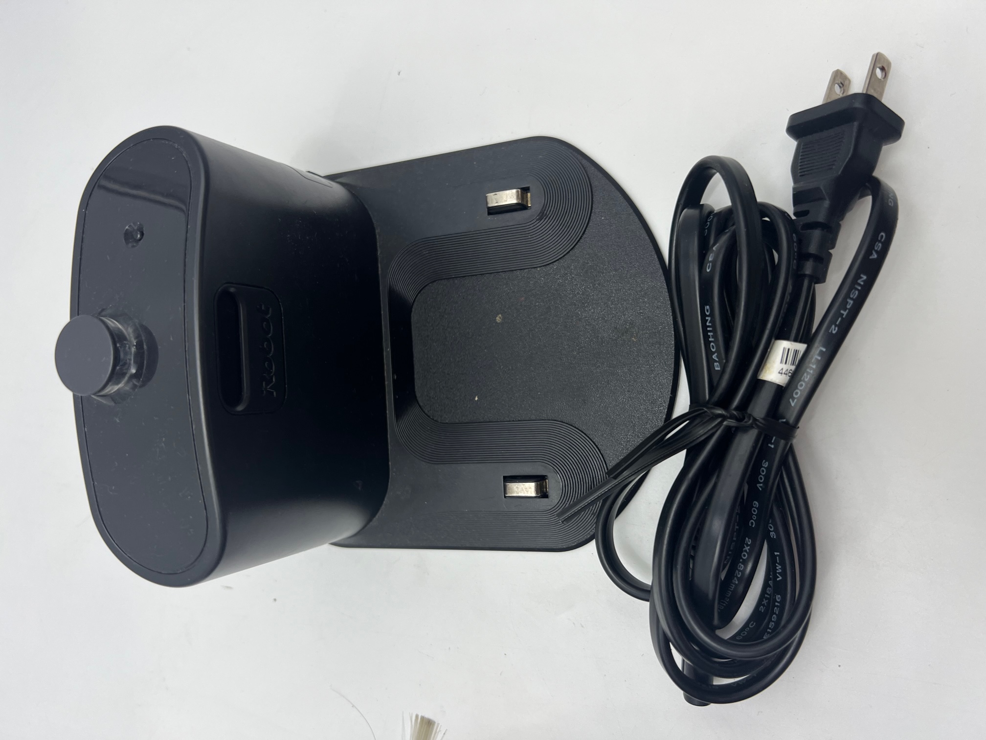Open Box iRobot Roomba e5 Wi-Fi Connected Robot Vacuum