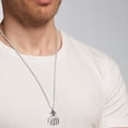 thumbnail image 4 of Collar de Halloween para hombre, cadena de suéter con calavera y mano, ideal como regalo para el hombre., 4 of 7