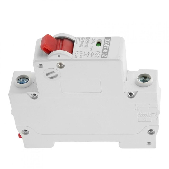 DC Miniature Circuit Breaker, 32A for Solar Energy System with Overload , Short Circuit , Suitable for DC Systems, Leakage Air Switch