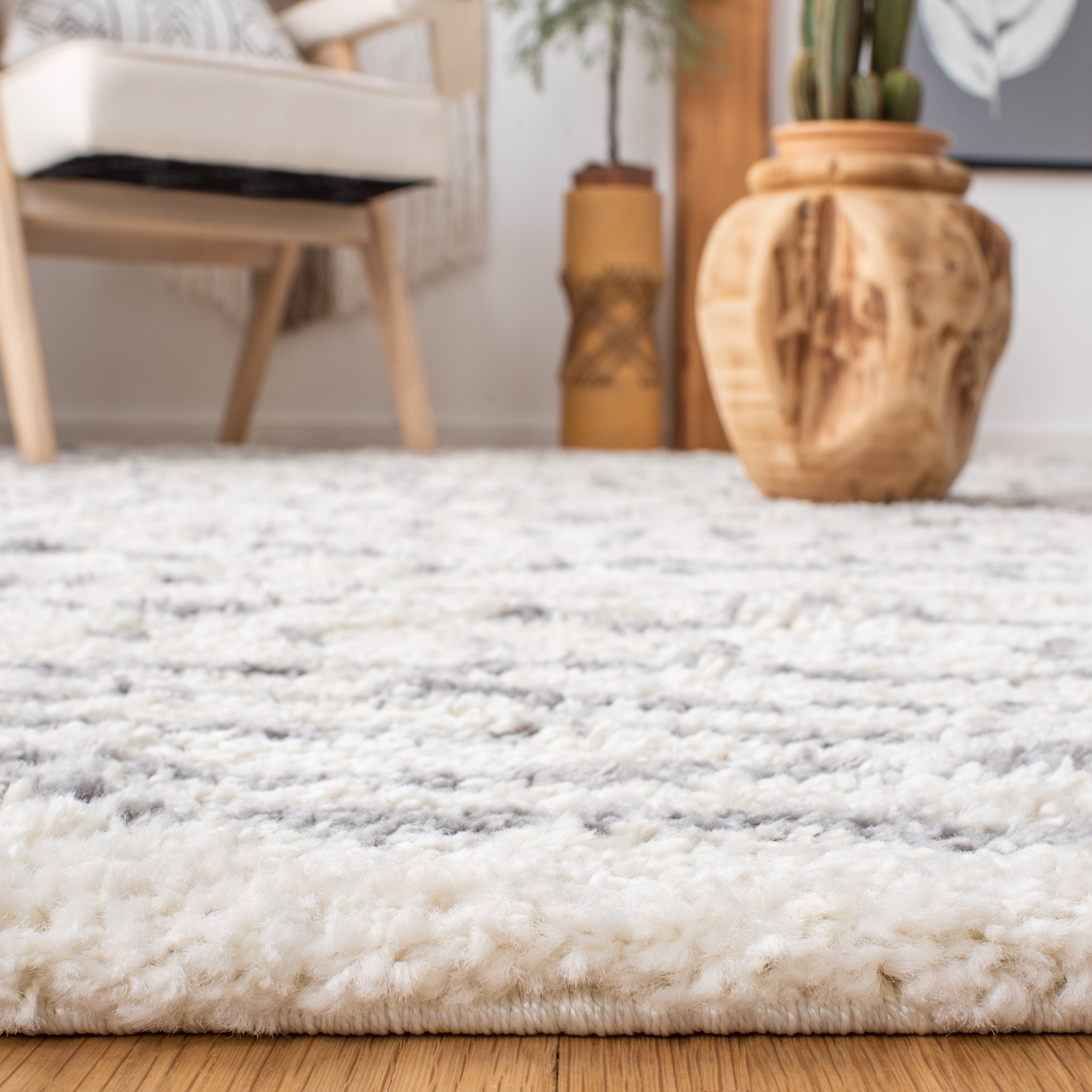 SAFAVIEH Arizona Teagan Geometric Shag Area Rug, Ivory/Grey, 8' x 10'