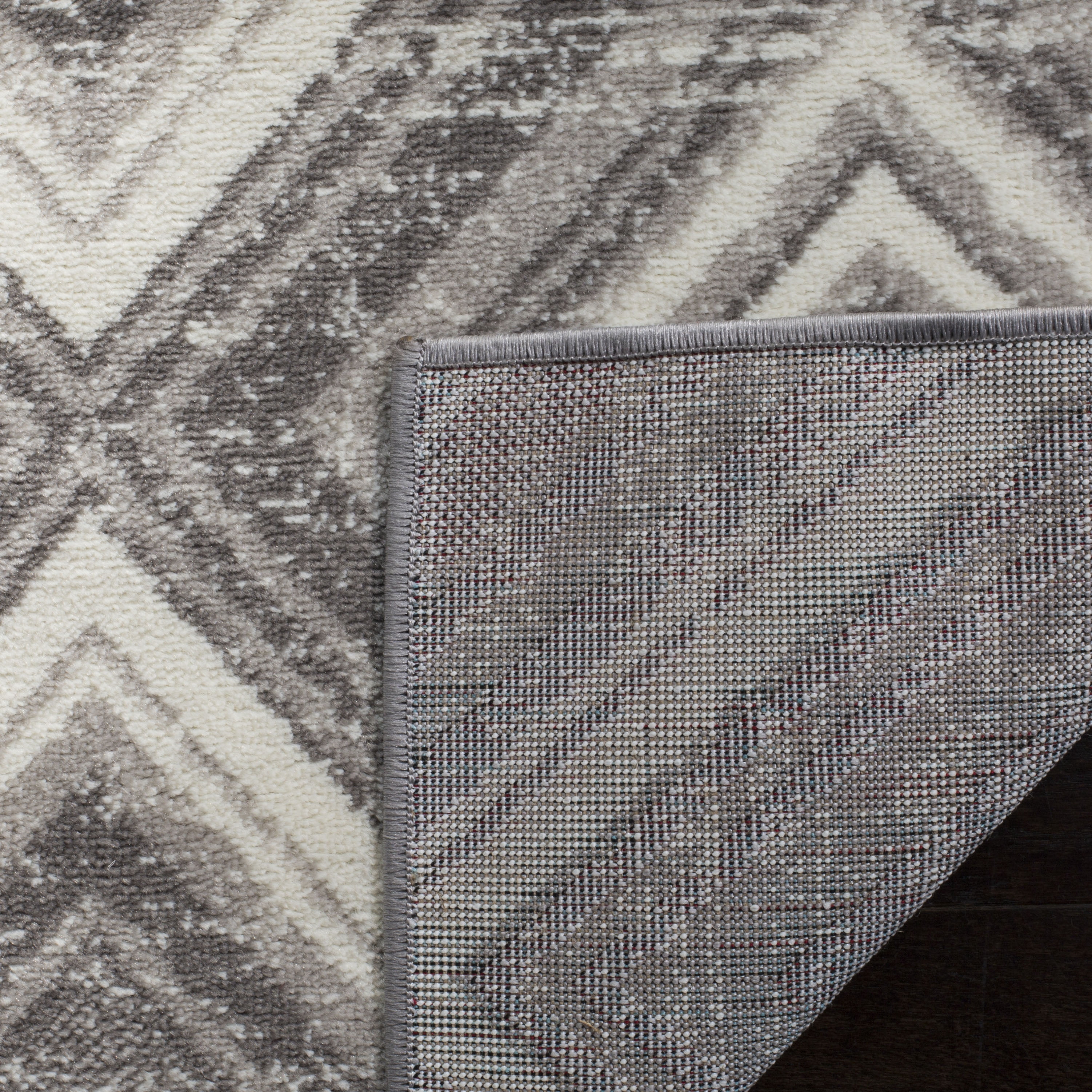 SAFAVIEH Skyler Cuthbert Geometric Area Rug, Grey/Ivory, 5'1" x 7'6"