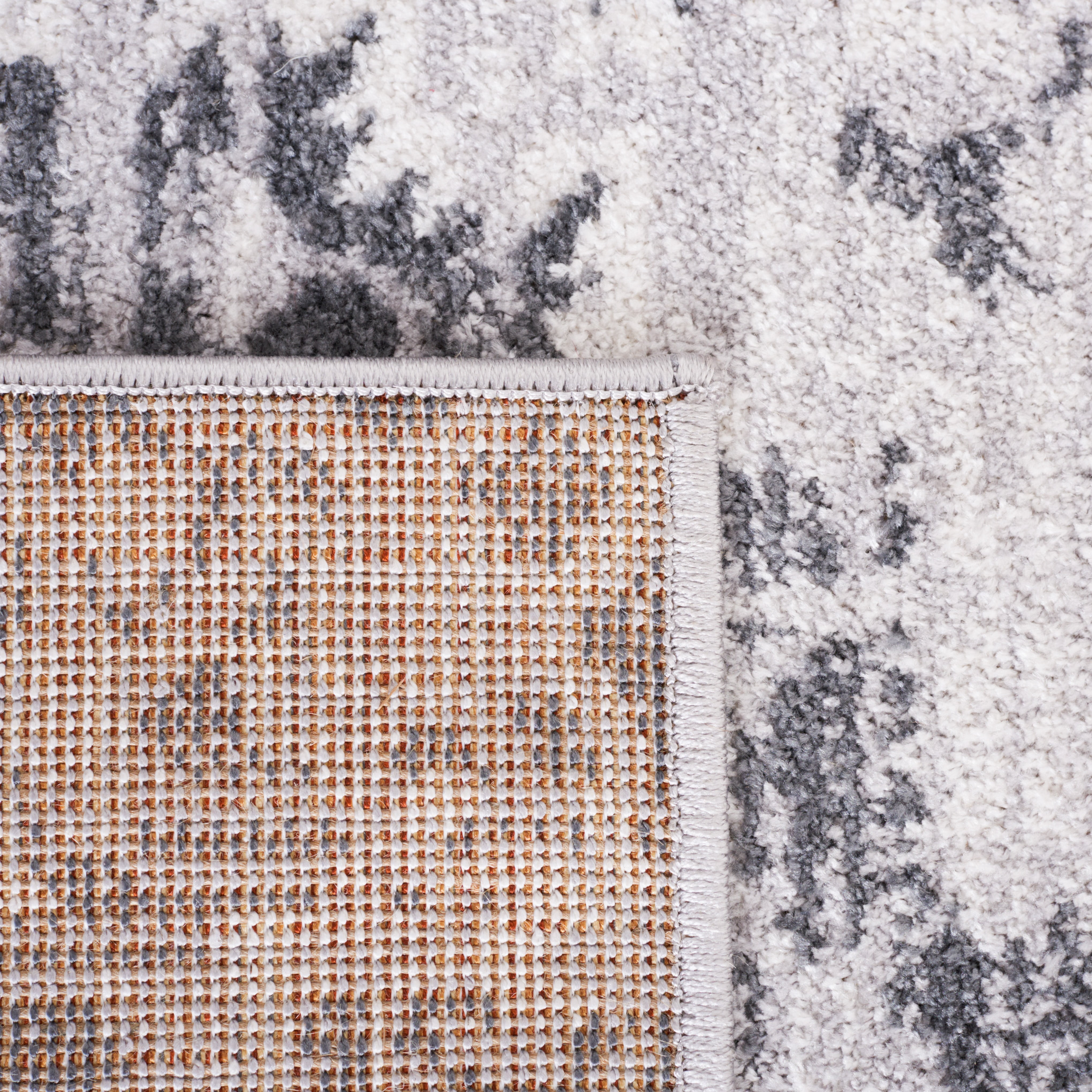 SAFAVIEH Toscana Alvin Medallion Polyester Area Rug, Grey/Ivory, 5'3" x 7'6"