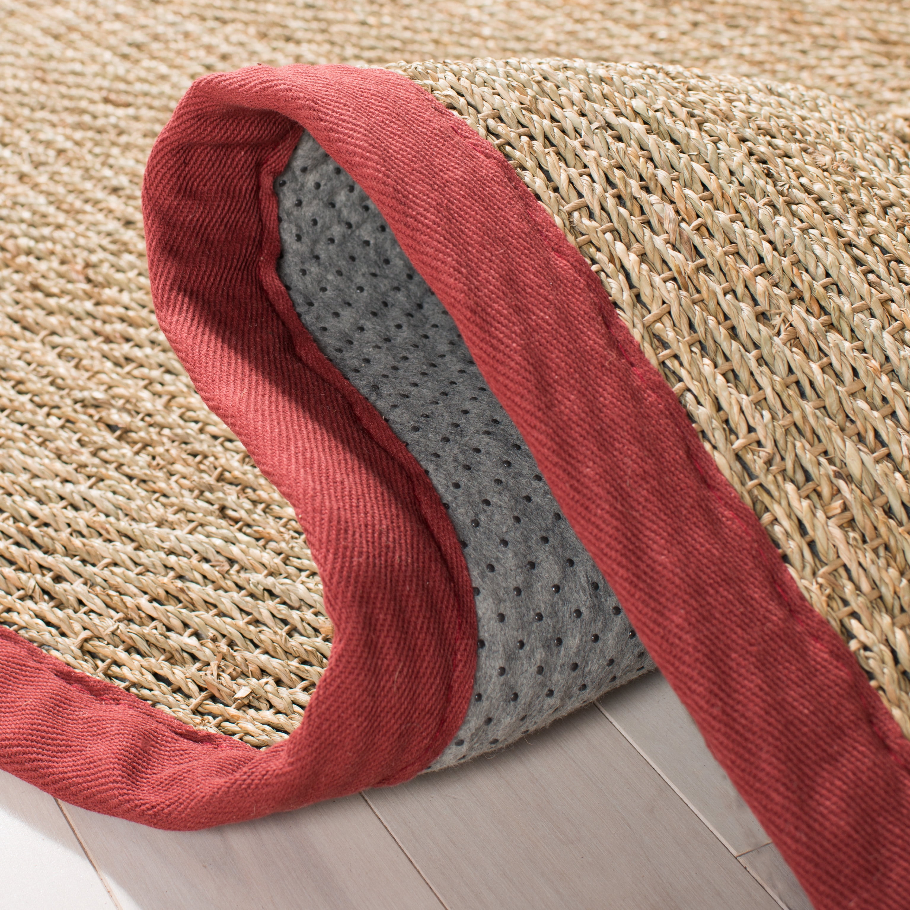 SAFAVIEH Natural Fiber Maisy Solid Area Rug, Natural/Burgundy Red, 6' x 6' Square