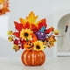 thumbnail image 4 of Decoración de Calabaza de Halloween: Centro de Mesa de Acción de Gracias de Plástico de 28 Cm con Hojas y Bayas para El Hogar, La Sala o La Fiesta., 4 of 6