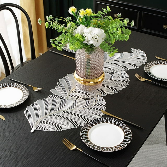 PVC Stamped Hollow Floral Table Mat European Long Special Shaped Table Flag Not Afraid Of Water And No Slip Insulation Mat