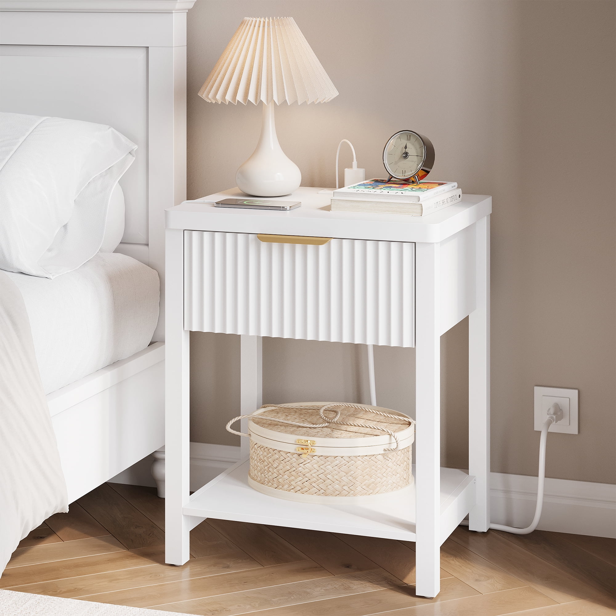 Laintene Nightstand for Bedroom Set of 2, Fluted Bedside Table with 2 AC Outlets & USB/Type-C Ports, Single Drawer & Open Shelf, Minimalist Wood End Table for Living Room, White