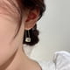 thumbnail image 5 of Pendientes con flecos, cubos geométricos y cristales para chicas adolescentes, pendientes minimalistas de piercing, pendientes de moda, 5 of 8