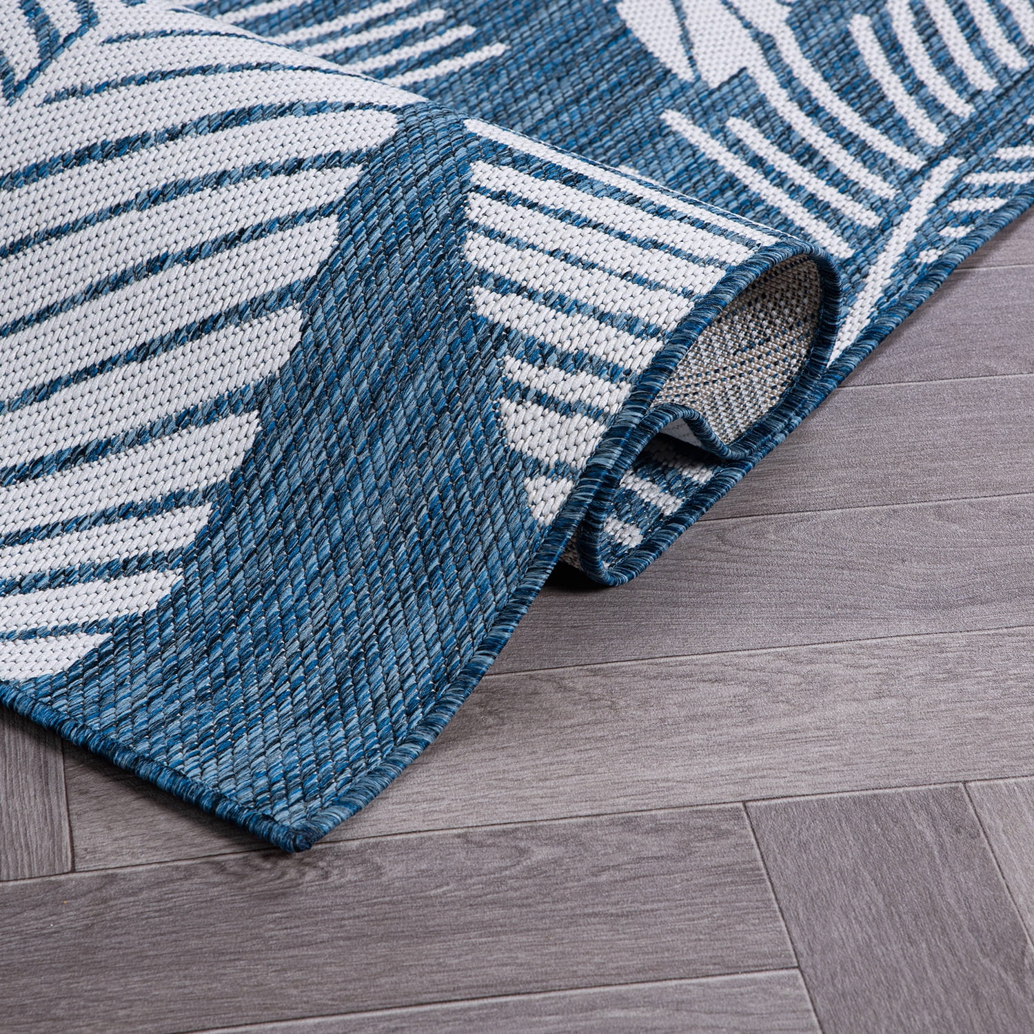 World Rug Gallery Distressed Palm Leaves Textured Flat Weave Indoor/Outdoor Area Rug - NAVY 5' X 7'
