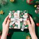thumbnail image 2 of Rollo de papel navideño RUSPEPA Kraft de 43 x 10 m, 2 of 7