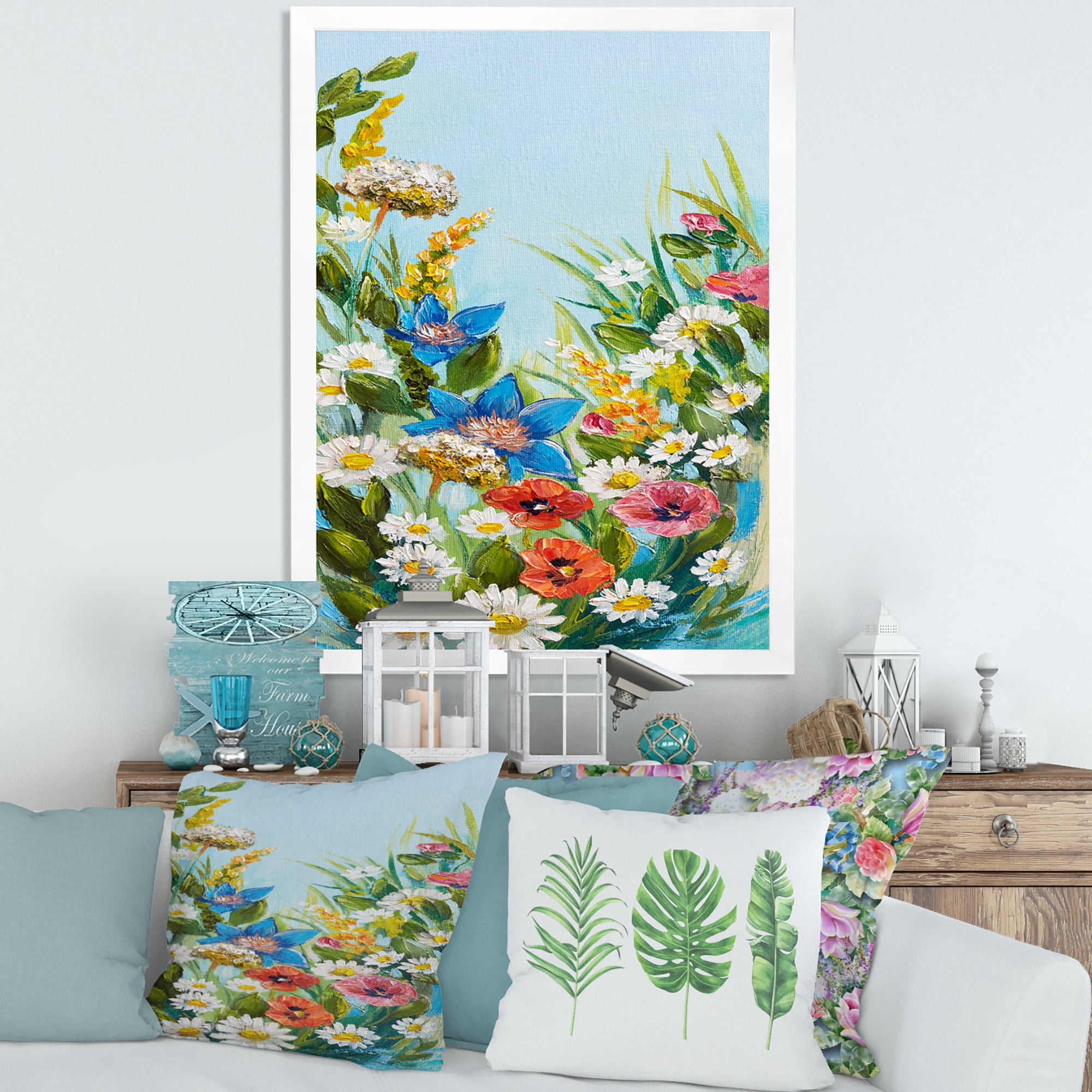 Designart 'Still Life Of Colorful Wildflowers With Leaves I' Traditional Framed Art Print