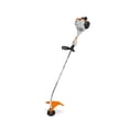 thumbnail image 1 of Desbrozadora Ligera STIHL FS38 A Gasolina Diseño Curvo Corte Con Hilo, 1 of 3