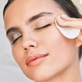 thumbnail image 3 of Desmaquillante Clarins Gentle Eye 125 ml para todo tipo de piel, 3 of 5