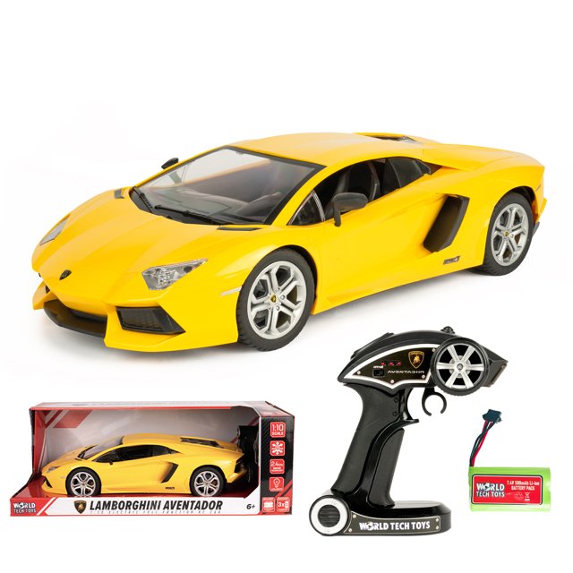 World Tech Toys Lamborghini Aventador 2.4 GHz RC Car 1:10 Scale, Full Function Remote Control Car