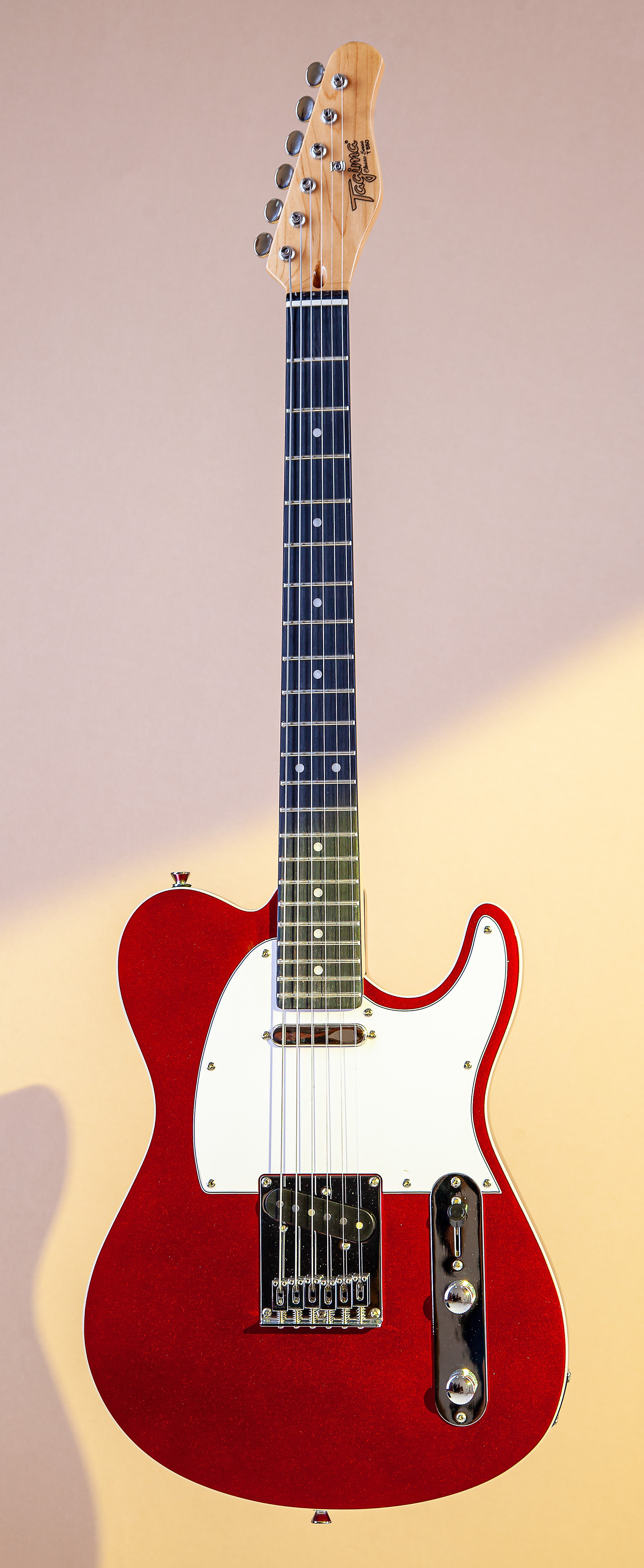 Tagima T 550 CA-DF/WH Electric Guitar - Candy Apple Red