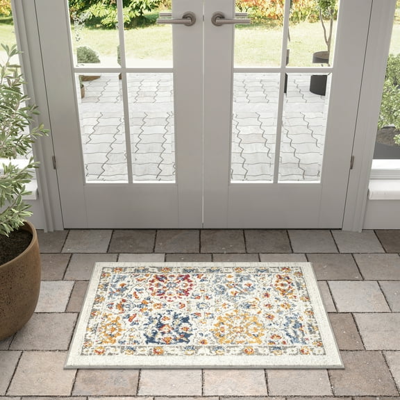 Chelsea Transitional Oriental 2' x 3' Cream and Gold Polypropylene Indoor Area Rug, 2' x 3'