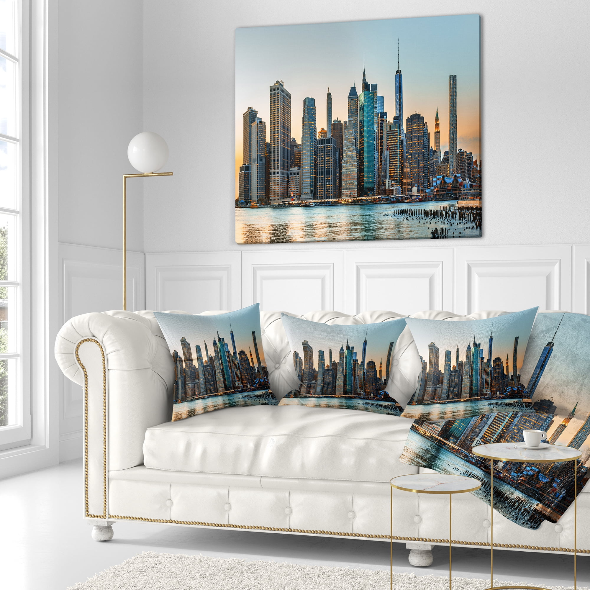 Designart New York City Skyline - Photography Throw Pillow - 18x18
