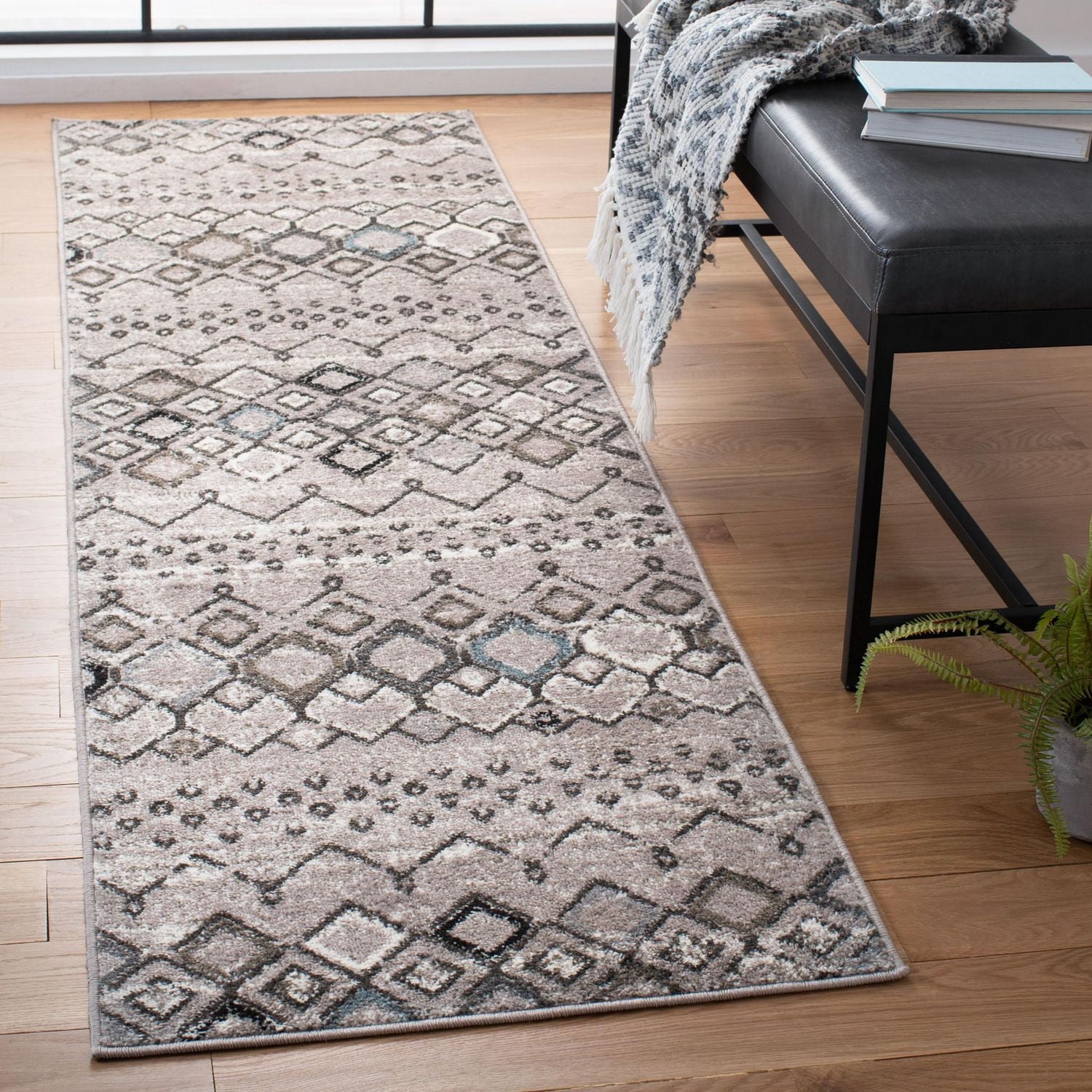 SAFAVIEH Amsterdam Gladwin Geometric Area Rug