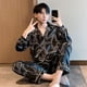 thumbnail image 3 of Pijama de hombre, cárdigan de seda helada de otoño, traje de seda artificial para hombre de talla grande para usar en casa, 3 of 4