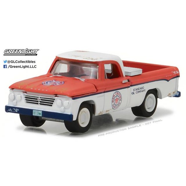 Greenlight 1962 Dodge D-100 Pickup Truck Long Bed with Tool Box Crown Gasoline Model Car - Red