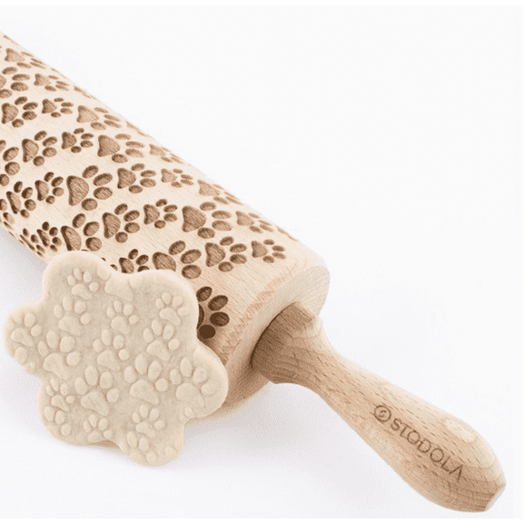Stodola Engraved Large Rolling Pin with DOG PAW Pattern