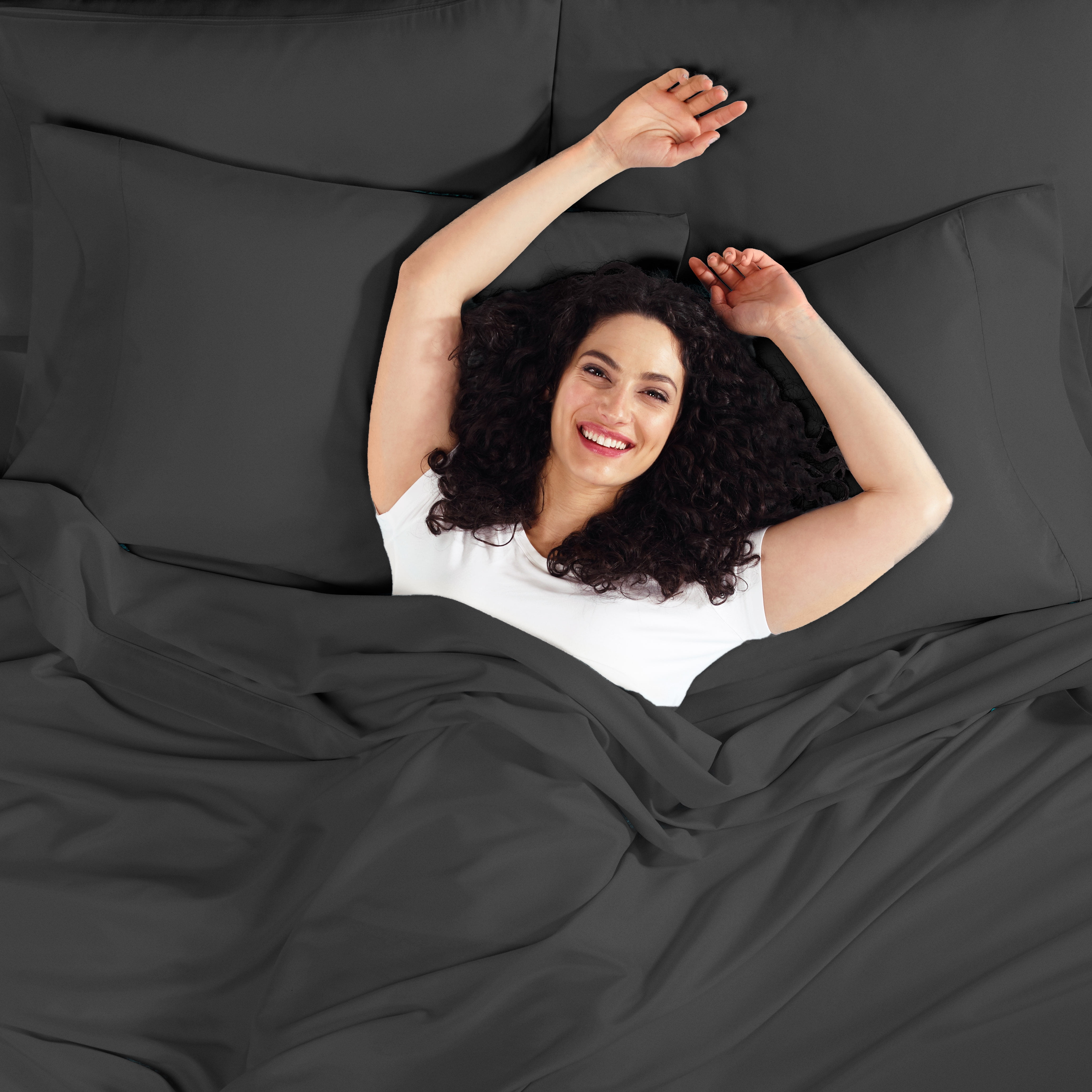 Hearth & Harbor Deep Pocket 4 Piece Solid Bed Sheet Set, 1800 Thread Count Microfiber Sheets, Split King, Black