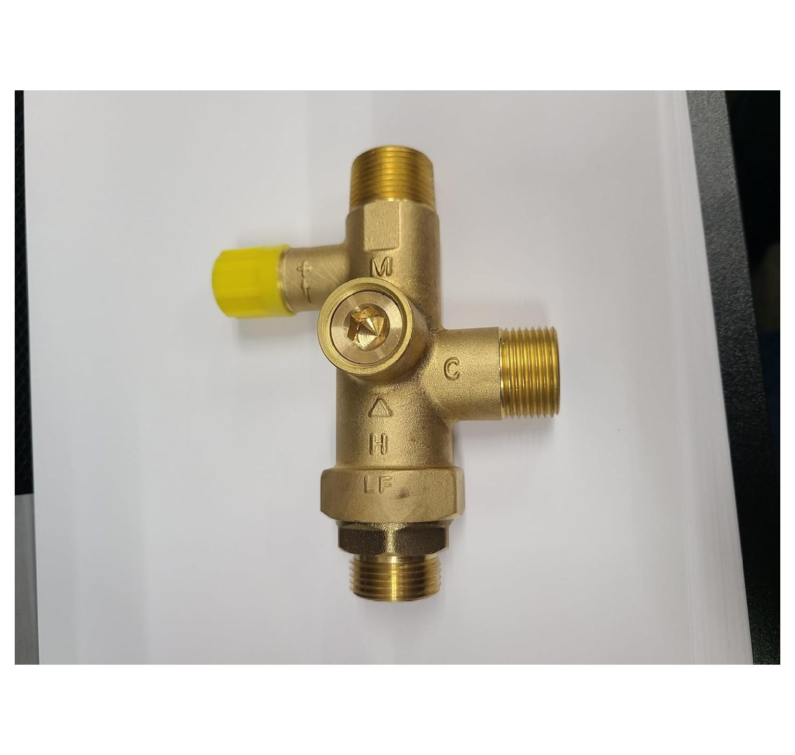 3/4 Inch Booster Water Heater Thermostatic Mixing with Corrugated Hose and temperature gauge, PEX Pipe, PE-RT, CPVC, Copper