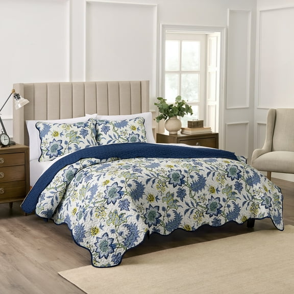 Waverly Maldives 3-Piece Quilt Set – Full/Queen - Lightweight Polyester Percale Bedding in Porcelain