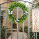 thumbnail image 5 of Corona de flores artificiales de primavera y verano de 45 cm | Decoración floral multicolor de plástico para puertas, paredes y ventanas | Decoración realista y duradera para el hogar, el patio, la, 5 of 8